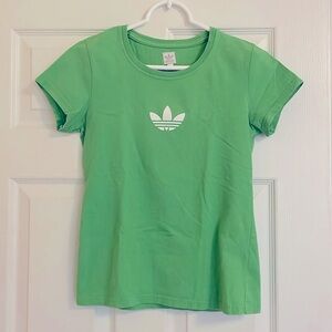 💚 Adidas Vintage Green Fitted Trefoil T-shirt
